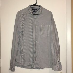 Men’s Tommy Hilfiger button down polo